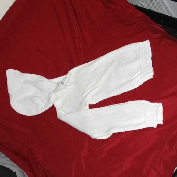 sweater - Picture 4 of 5